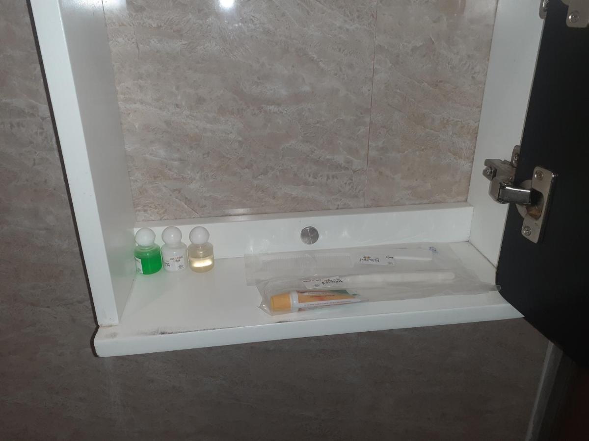 Hotel Palmyra Grand Suite - Tirunelveli Kültér fotó