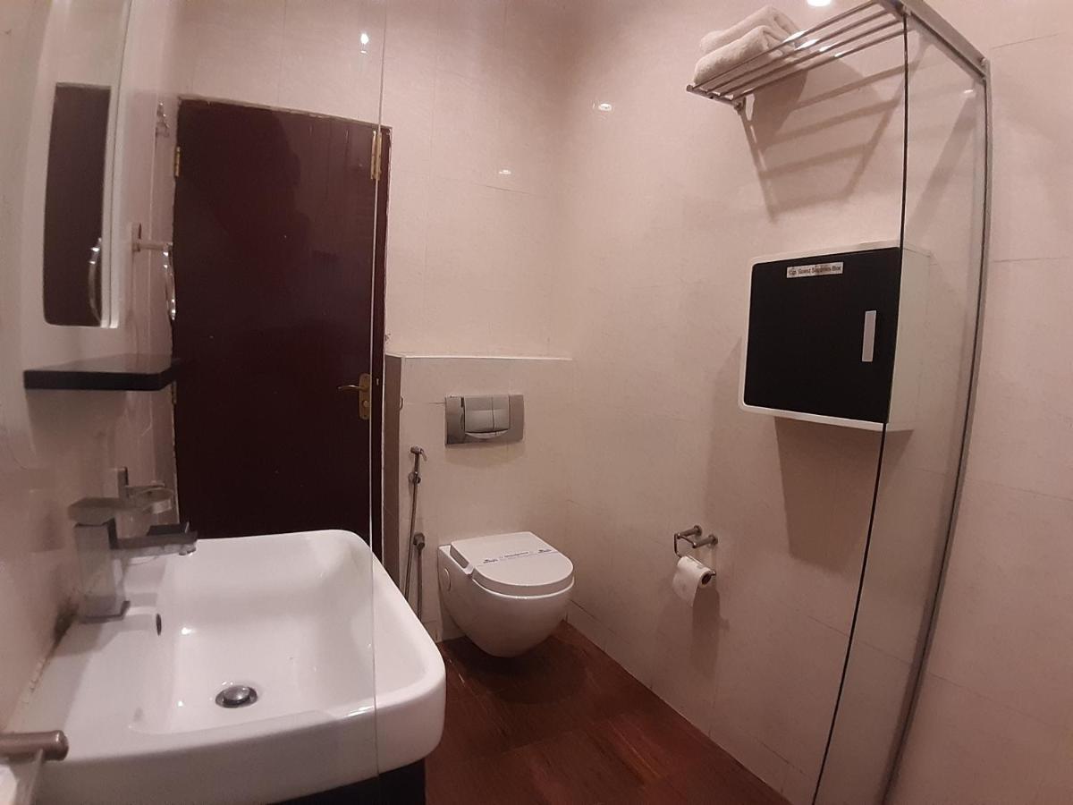 Hotel Palmyra Grand Suite - Tirunelveli Kültér fotó